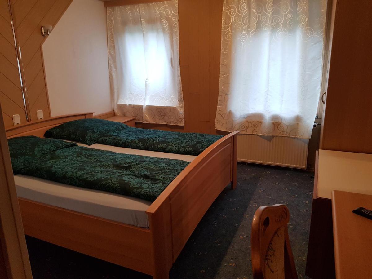 Le Delizie Siciliane Otel Oelsnitz  Dış mekan fotoğraf