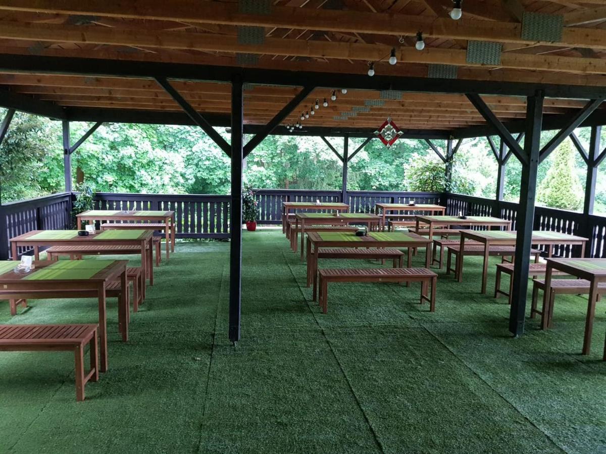 Le Delizie Siciliane Otel Oelsnitz  Dış mekan fotoğraf